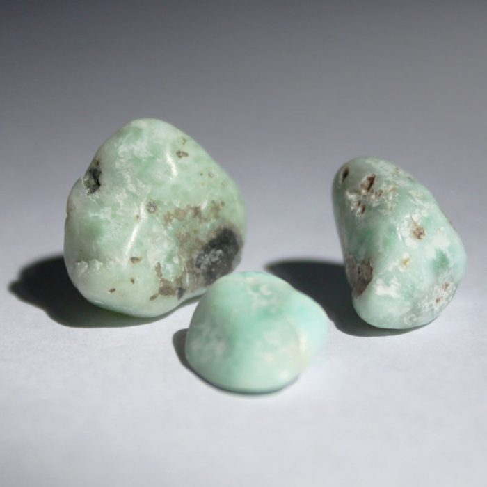 Pierres polies de larimar, lot de 3