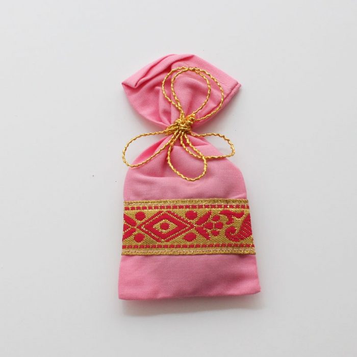 Sachet parfumé Auroshikha en soie Rose 7 grammes