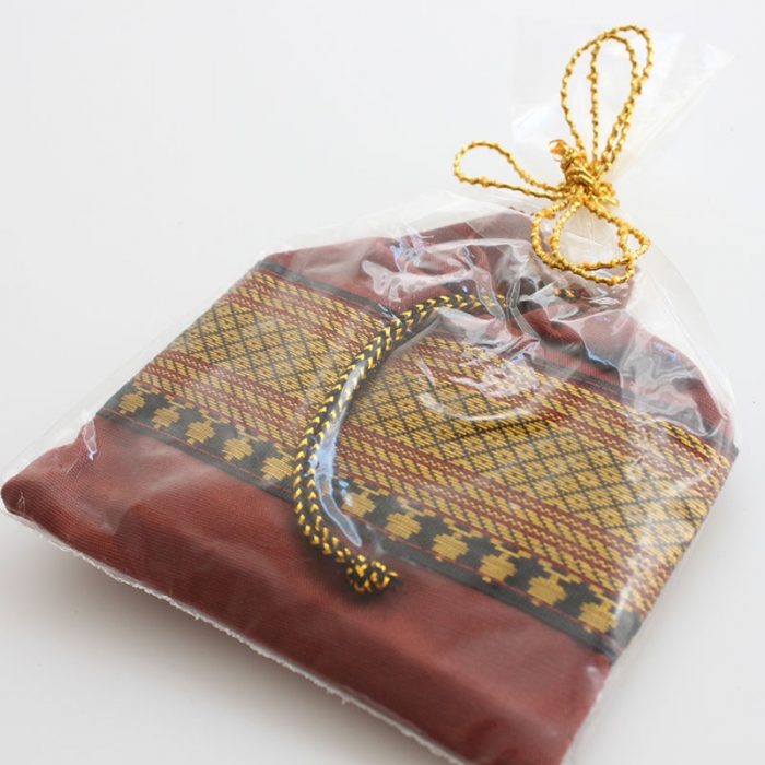 Sachet parfumé Auroshikha en soie Santal 15 grammes