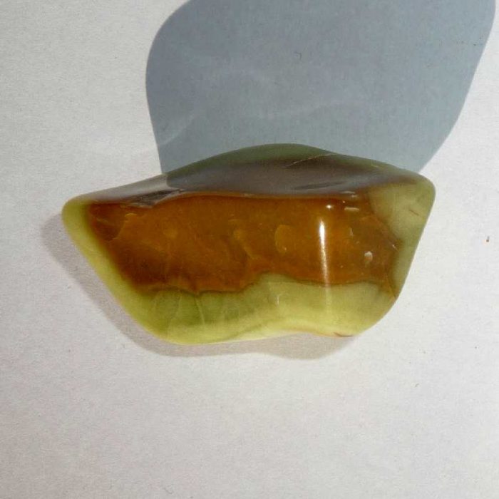 Opale pistache - Pierre polie de 19 gr - Madagascar – Image 2