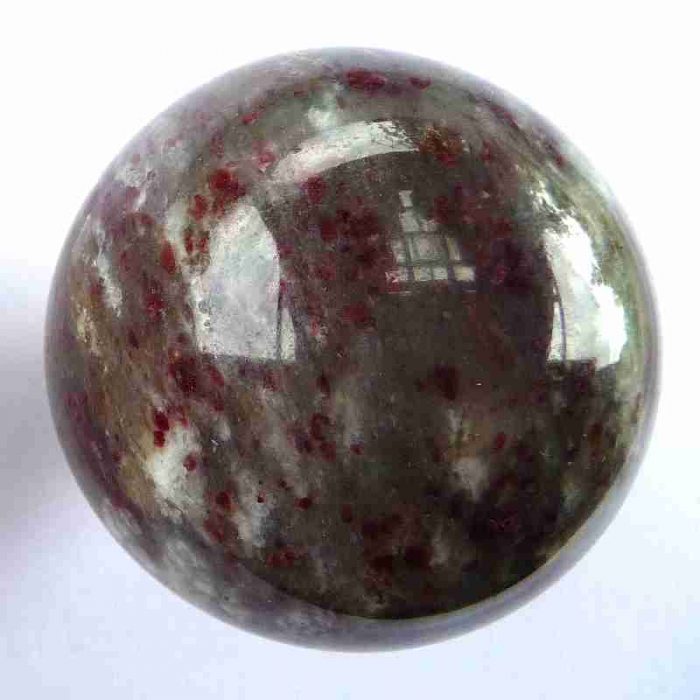 Eudialyte de Madagascar Sphère – Image 2
